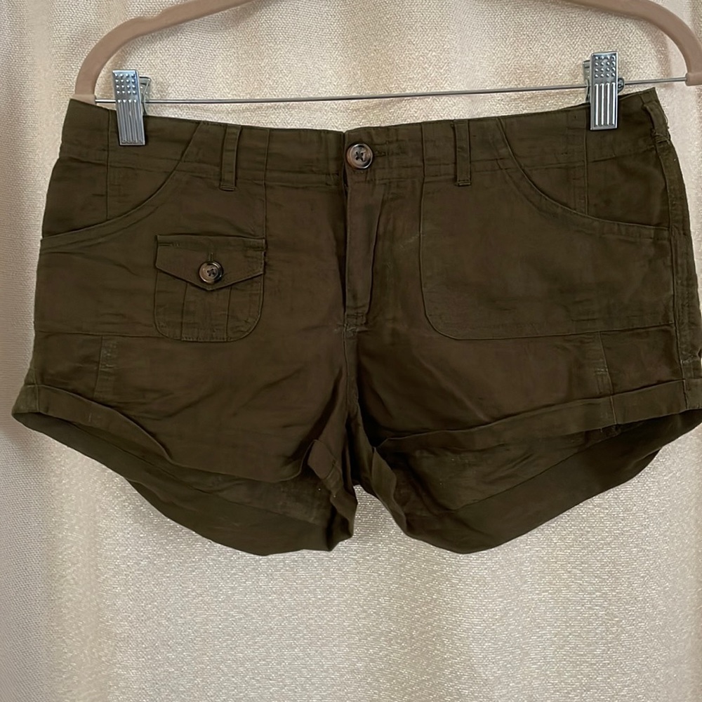 Swell linen shorts
